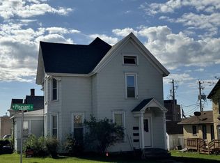 202 W Pleasant St, Portage, WI 53901