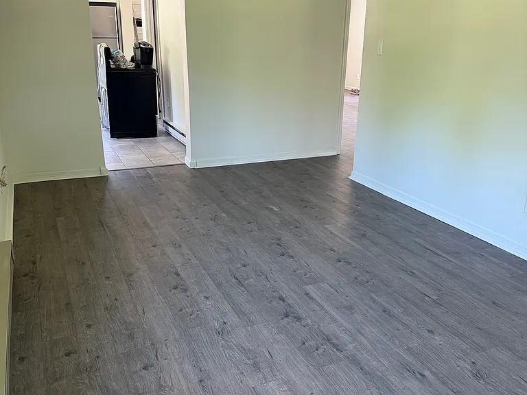 11 Willow Ave — Photo 14