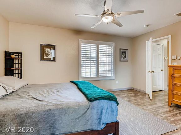 4th image of 2625 Heathrow St