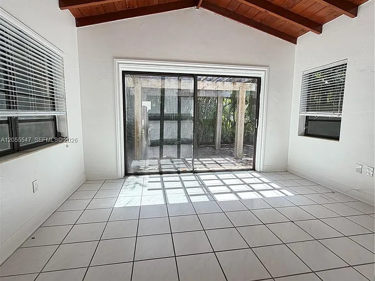 828 Lorca St — Photo 26