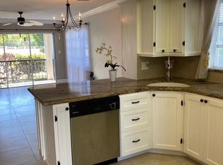 5 High Point Cir W APT 111, Naples, FL 34103