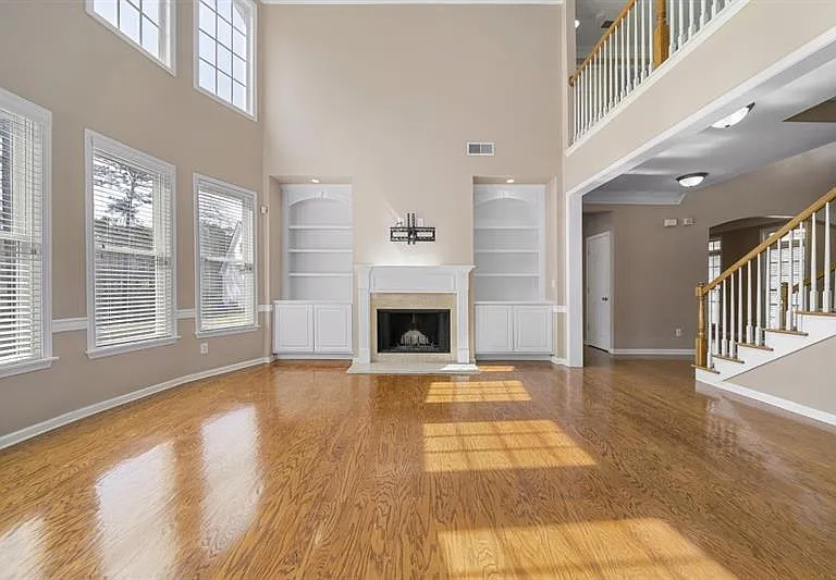 130 Candler Ct — Photo 12