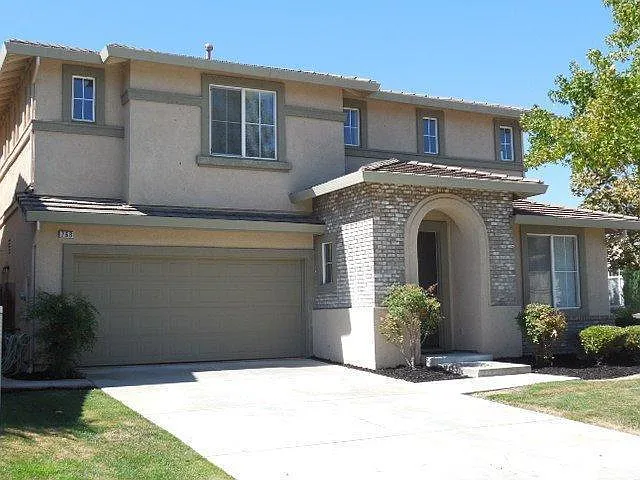 768 Iberis Way photo 1