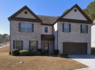 906 Sand Ln, Lawrenceville, GA 30045