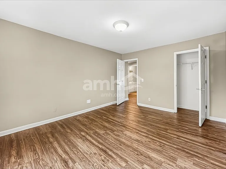 3374 Hunters Point Rd — Photo 15
