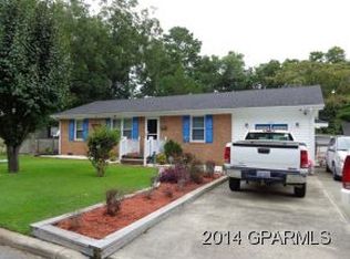 310 S Biggs St, Williamston, NC 27892