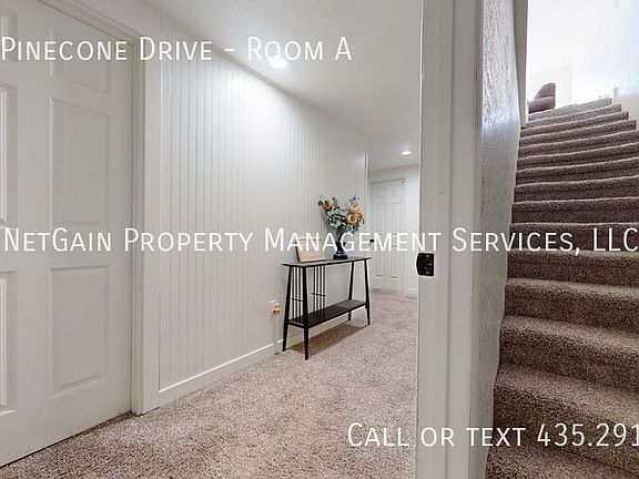 3rd image of 1193 Pinecone Dr Room A