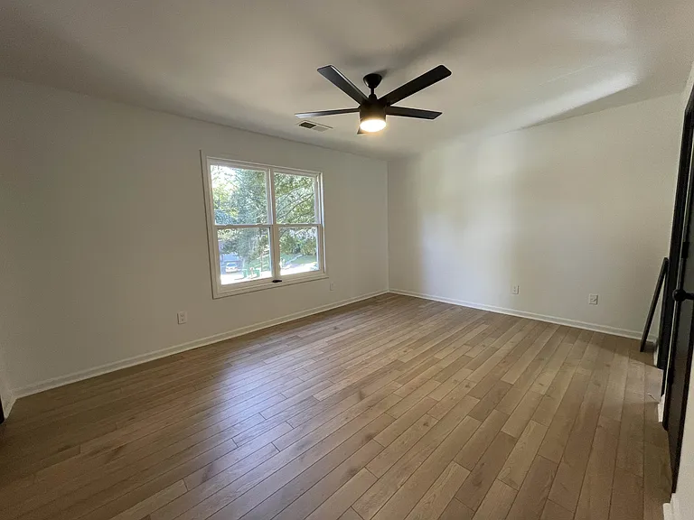 1438 S Diane Ct SE #A — Photo 5