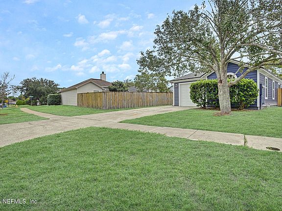 3rd image of 12348 MASTIN COVE Road