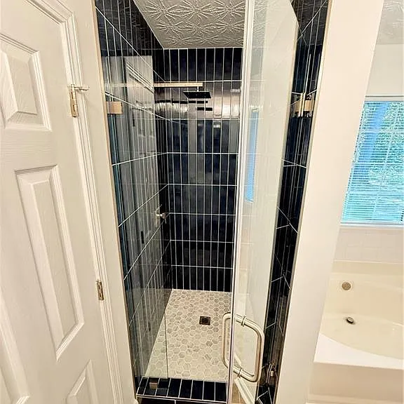 970 Harbins View Dr — Photo 17