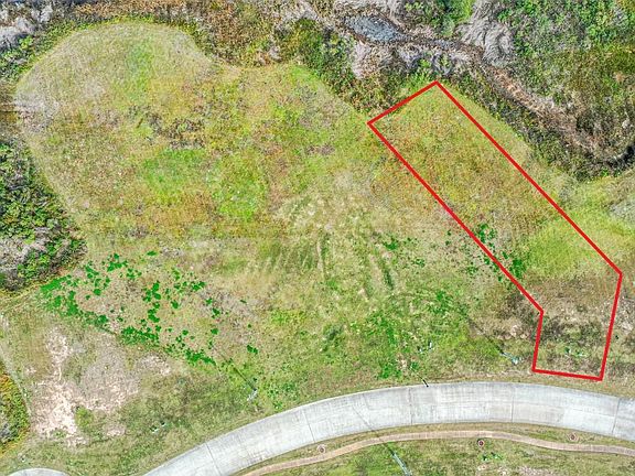 3rd image of 25823 Bay Breeze Dr