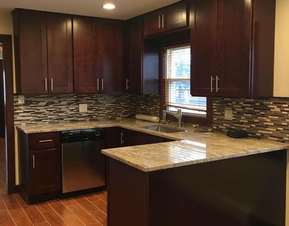 1st image of 761 Holiday Ln
