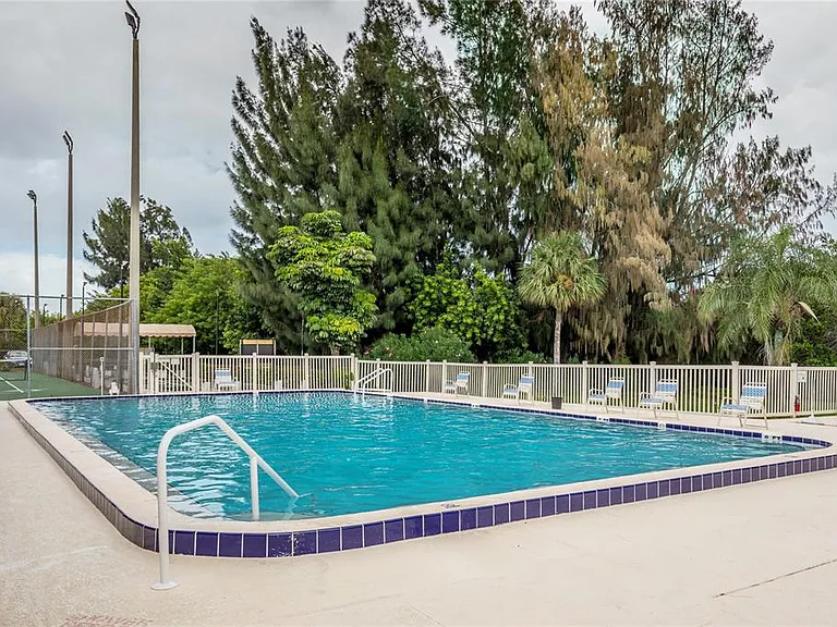 5 Vista Palm Ln #203 — Photo 26