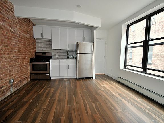 2nd image of 1019 Southern Blvd #B