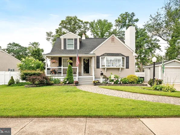 11 Kendall Rd, Hamilton, NJ 08690