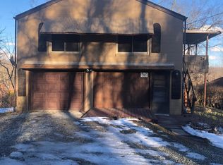 116 Frontier Dr, Clairton, PA 15025