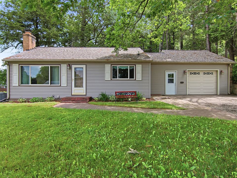 1st image of 2715 Rudolph Road