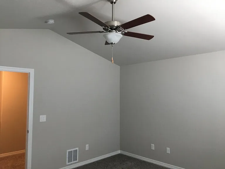 11125 Rockcastle Dr — Photo 8