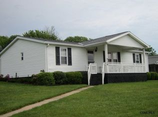 536 Walker Grove Rd, Somerset, PA 15501