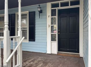 8 Stanhope Rd, Sparta, NJ 07871