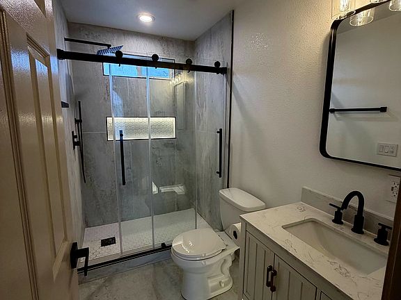 4th image of 1765 Quincey Ln