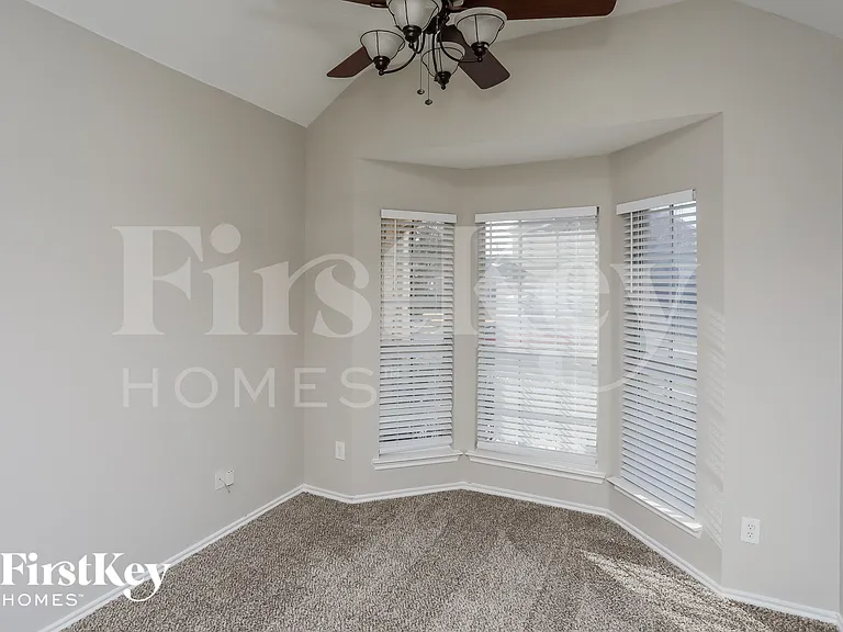 3260 Serpis — Photo 12