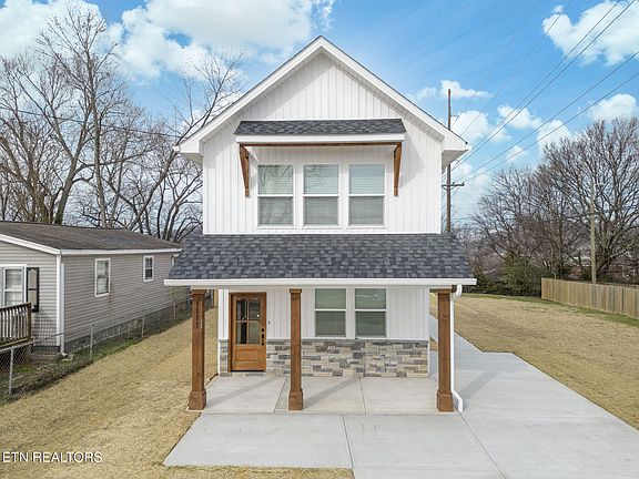 2nd image of 1111 Virginia Ave