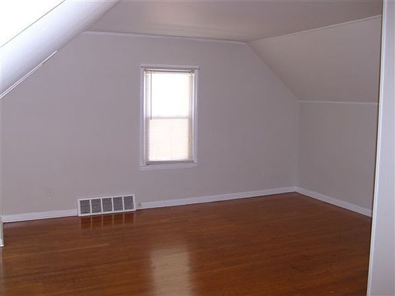 Kenosha up bed rm