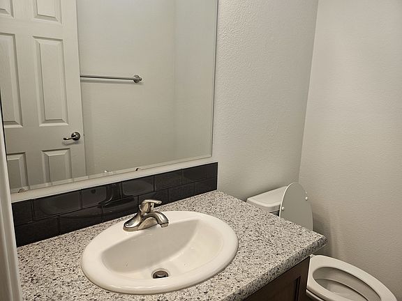 3rd image of 312 E Oneil Dr #118