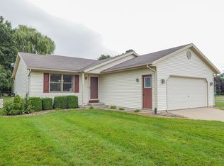 22022 Bluebird Ave, Mattawan, MI 49071
