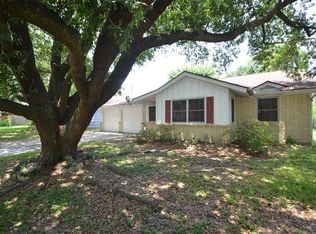 6822 Neff St, Houston, TX 77074