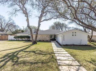 3933 Stonehenge Rd, Fort Worth, TX 76109