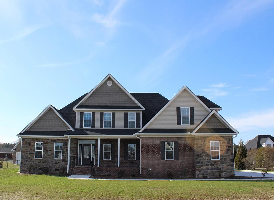 1st image of 401 Ashland Dr