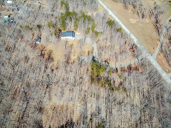 2nd image of 2659 Poplar Forest Dr