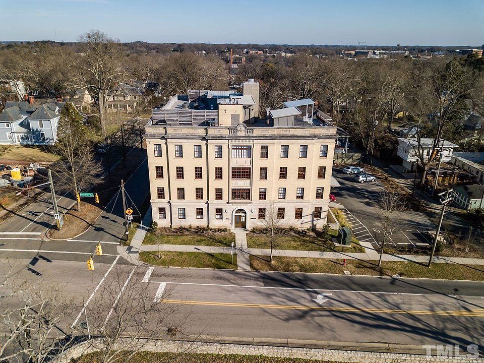 1st image of 312 N Buchanan Blvd APT 103