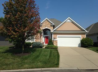 907 Pine Valley Ln, Cincinnati, OH