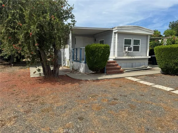 16437 Pinyon St, Lake Elsinore, CA 92530