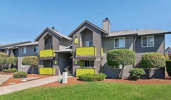3rd image of 8302 84th Ave SW APT 733