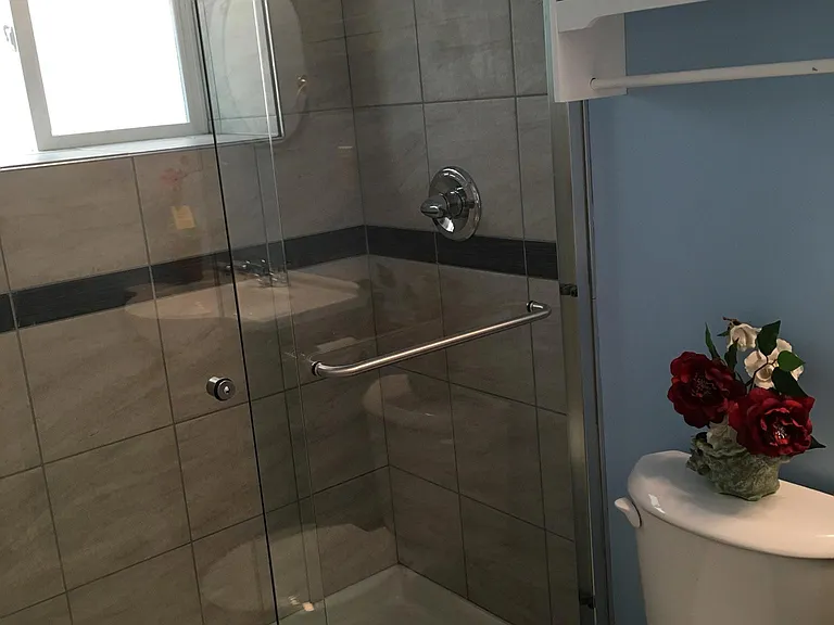 3 Midvale Dr #A — Photo 9