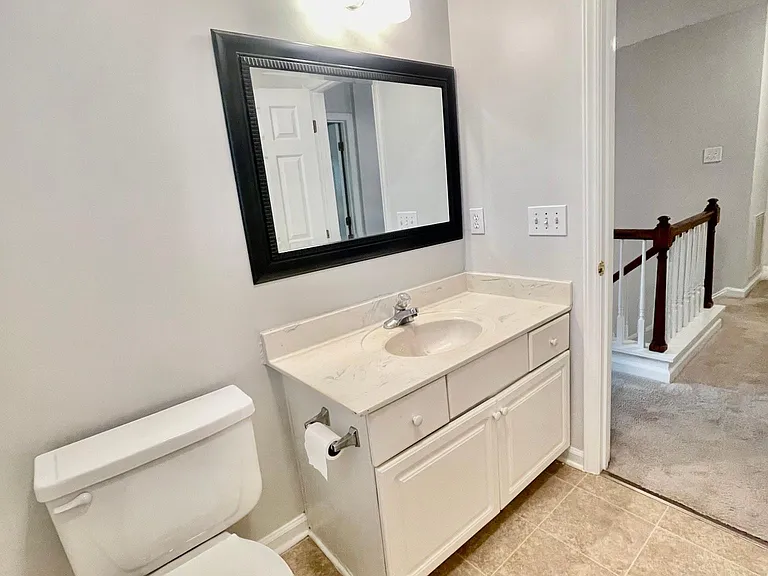 325 Catlin Rd — Photo 9