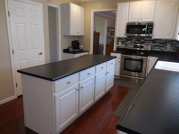 2nd image of 4295 Ryan Ct