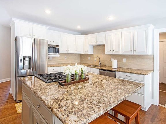 5th image of 13526 Motie Dr SE