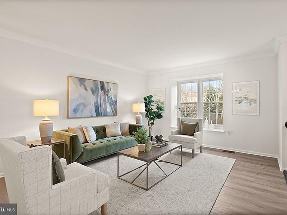 5th image of 3006 Oakton Meadows Ct