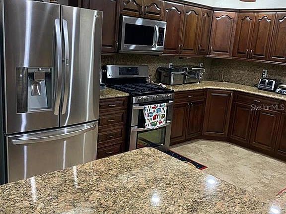 4th image of 909 Beverly Harbors Dr #18