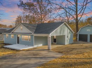 8087 W 300 S, Columbus, IN 47201