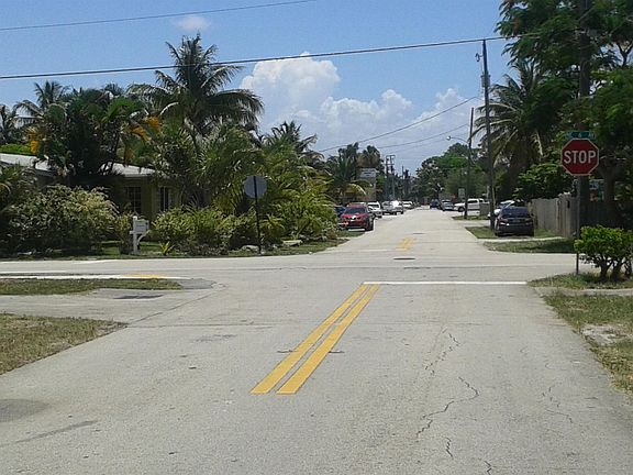 2nd image of 630 NE 34th St
