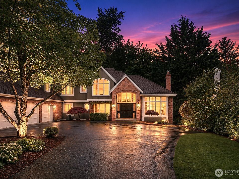 1st image of 18138 NE 130th Place