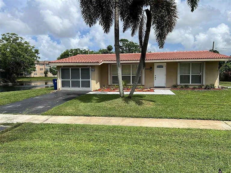 2650 NW 94th Way — Photo 1