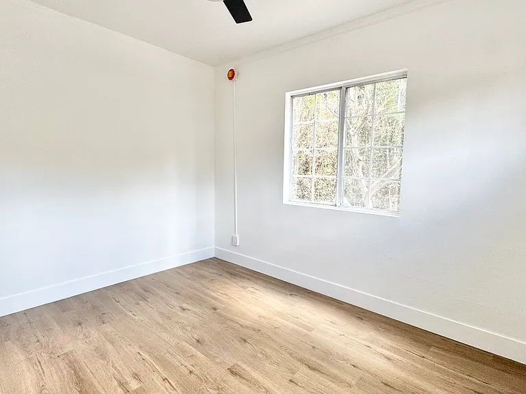 1765 Westmoreland Blvd — Photo 6