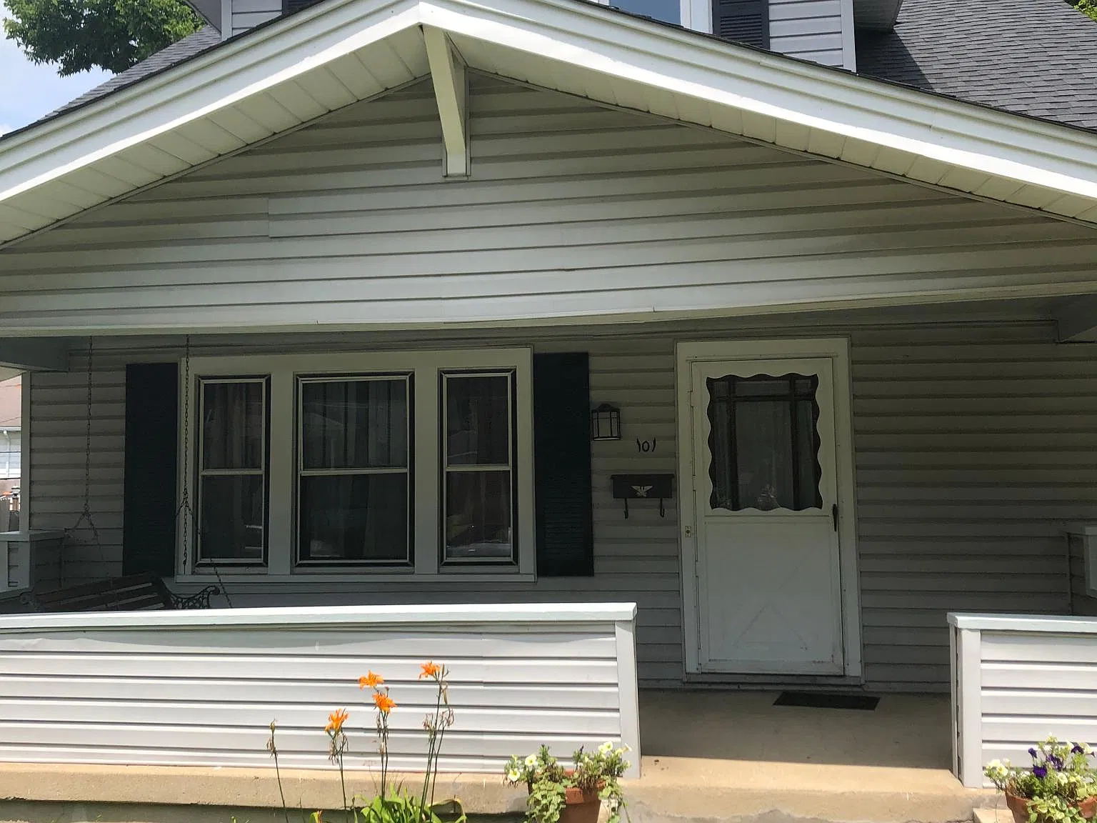3 bed, 1493 sqft, $1,250 — Photo 1